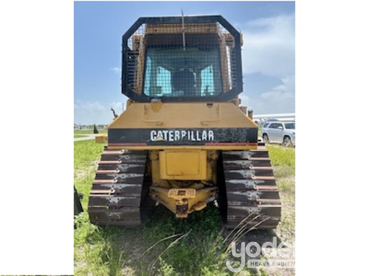 2005-caterpillar-d5n-image-2