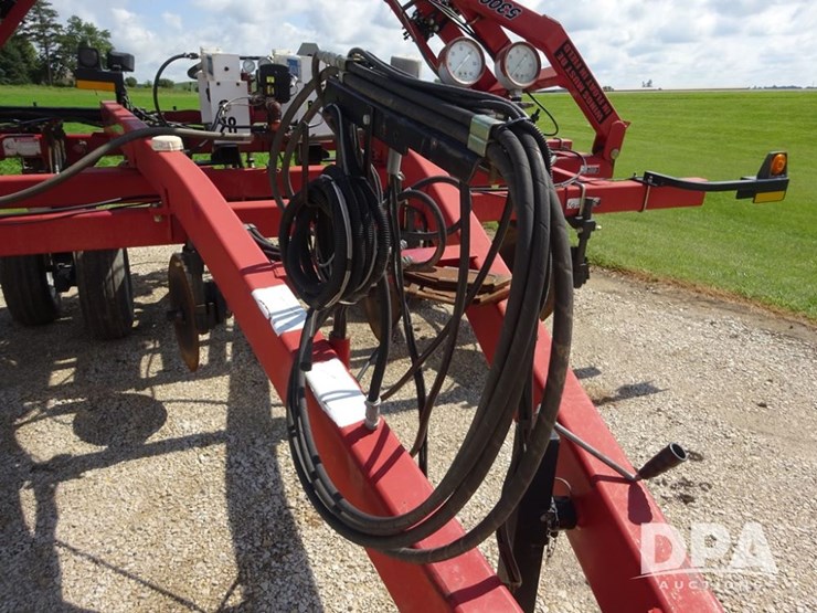 case-ih-5300-image-79