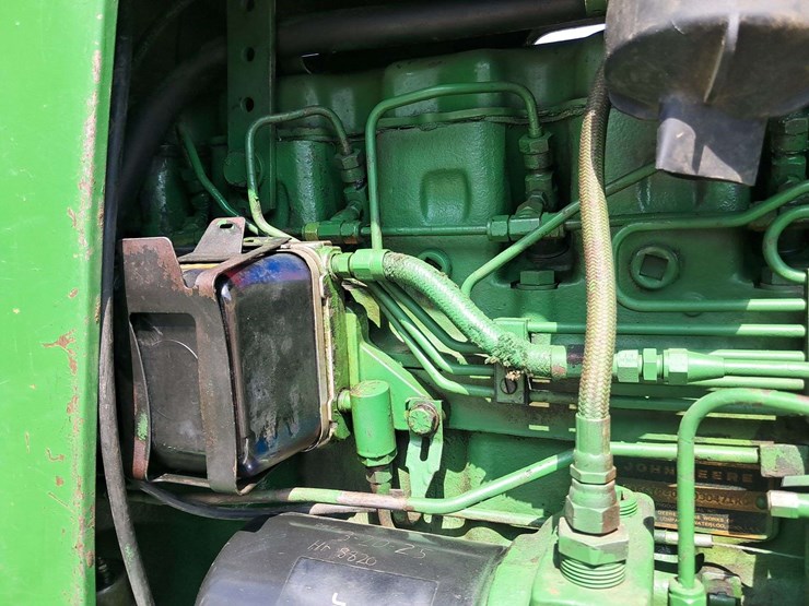 john-deere-4440-image-13