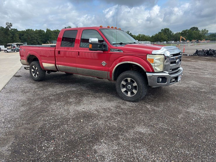 2011-ford-f350-image-2