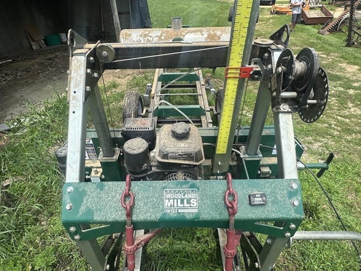 2022-woodland-mills-hm122-7-saw-mill-image-5