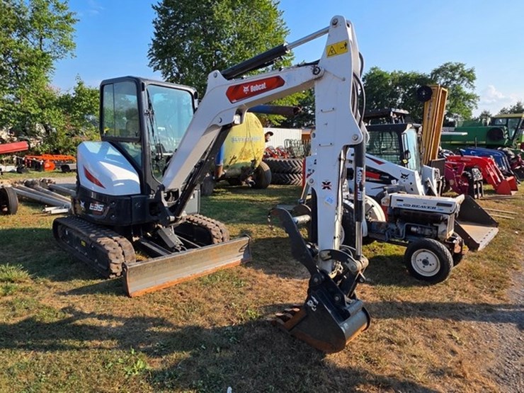 2024-bobcat-e35-image-2