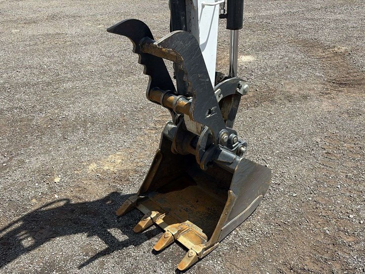 2023-bobcat-e35i-image-43