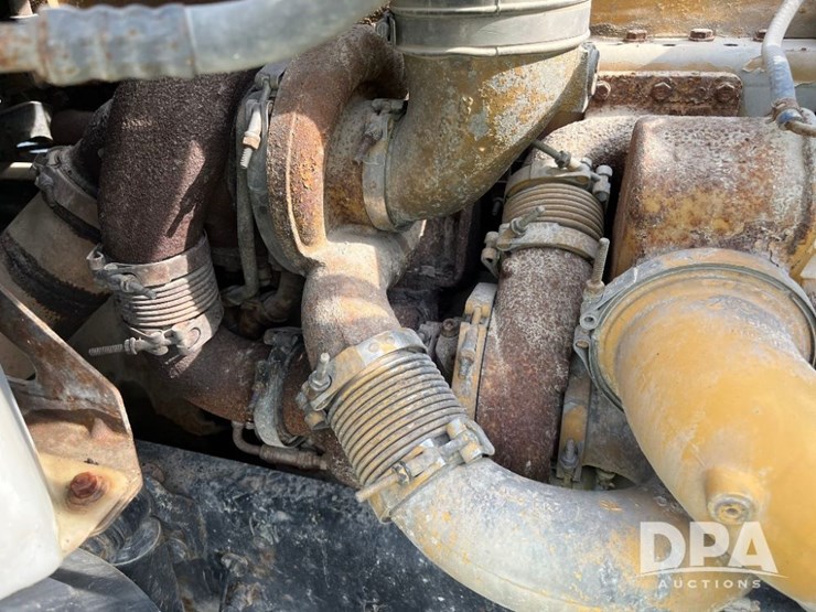 2006-caterpillar-c13-image-76