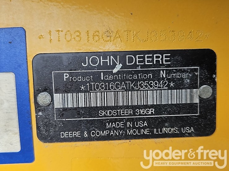 2019-deere-316gr-image-28