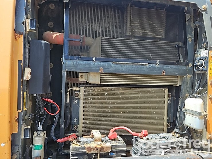 2018-case-cx210d-image-29