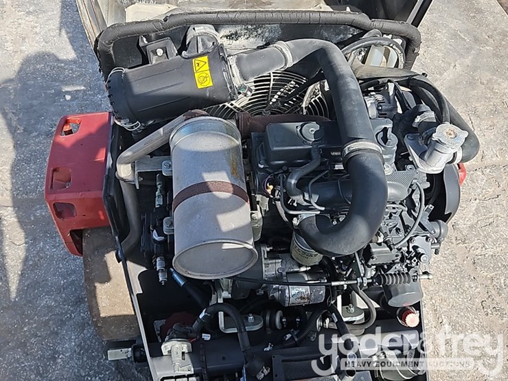 2018-dynapac-cc1200-image-17