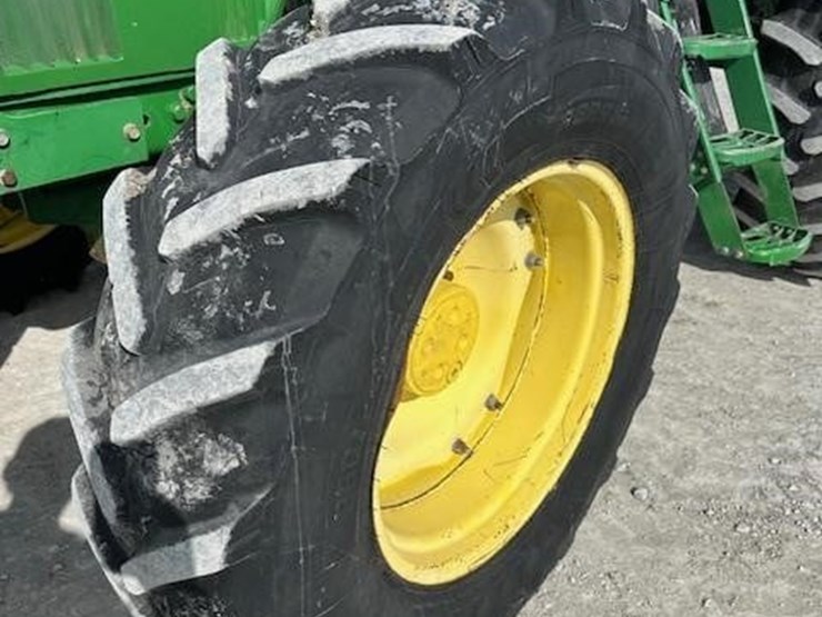 john-deere-7410-image-11