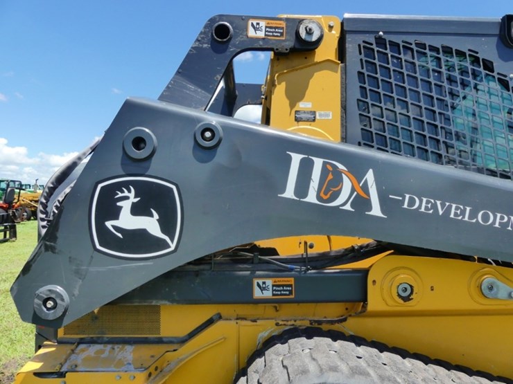 deere-333g-image-8