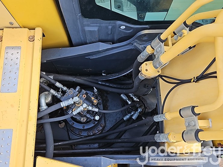 2017-kobelco-sk210-lc-10-image-32