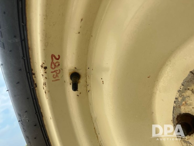 2005-bourgault-5200-image-25