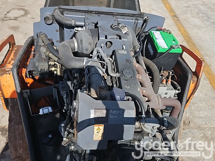 2010-hamm-hd14vv-image-18