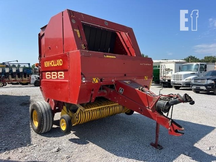 new-holland-688-image-10
