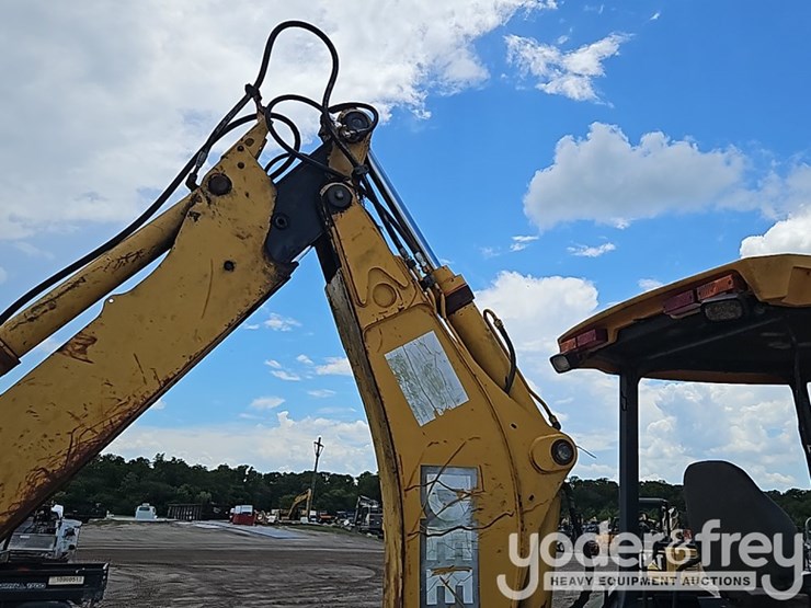 2003-deere-310sg-image-24