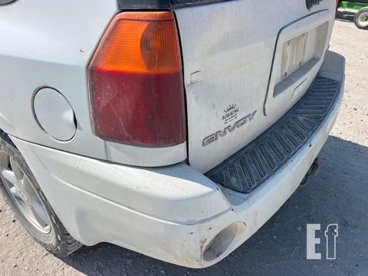 2006-gmc-envoy-image-18