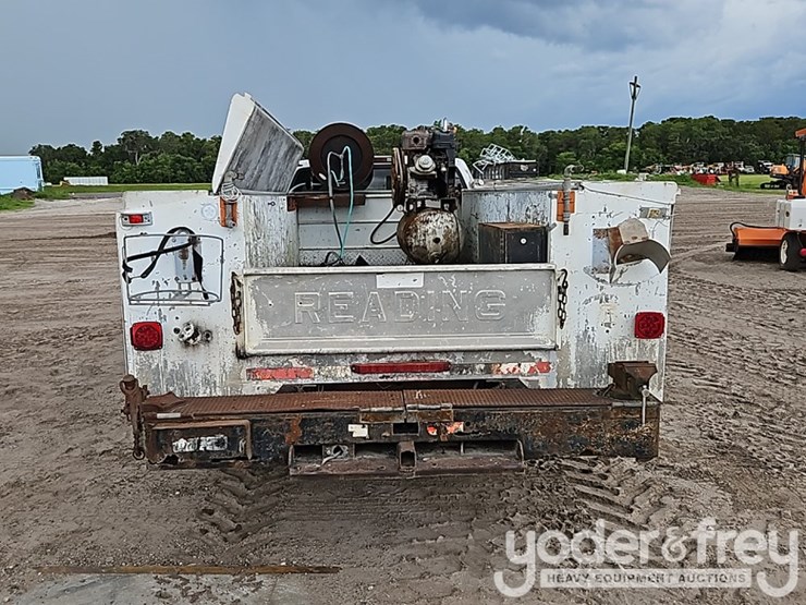 1997-gmc-3500-image-15