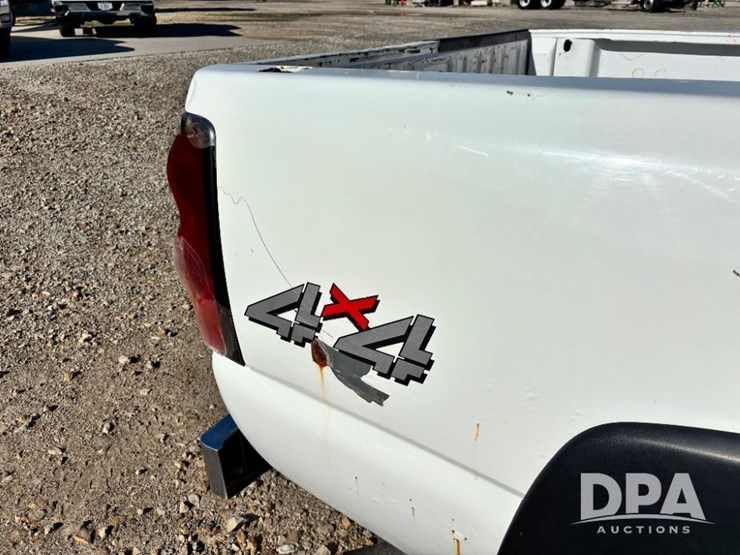 2005-chevrolet-2500hd-image-41