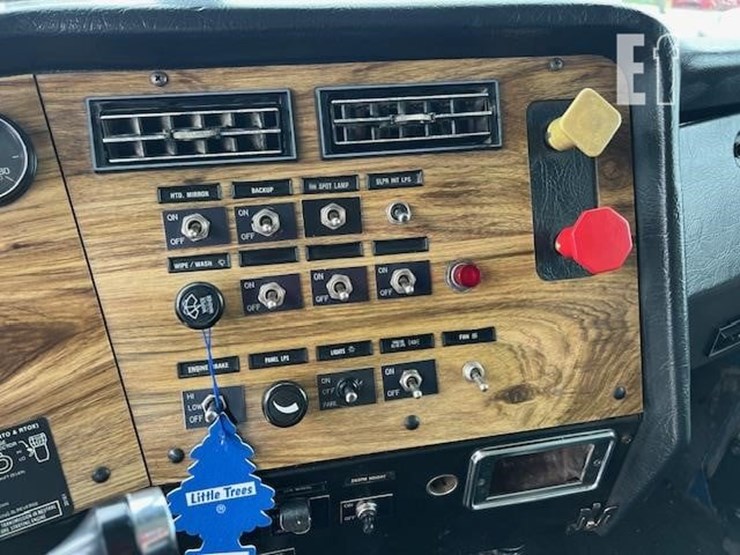 1993-western-star-4900-image-52