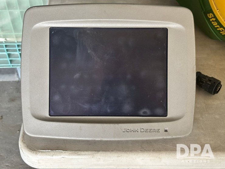 john-deere-2600-image-1
