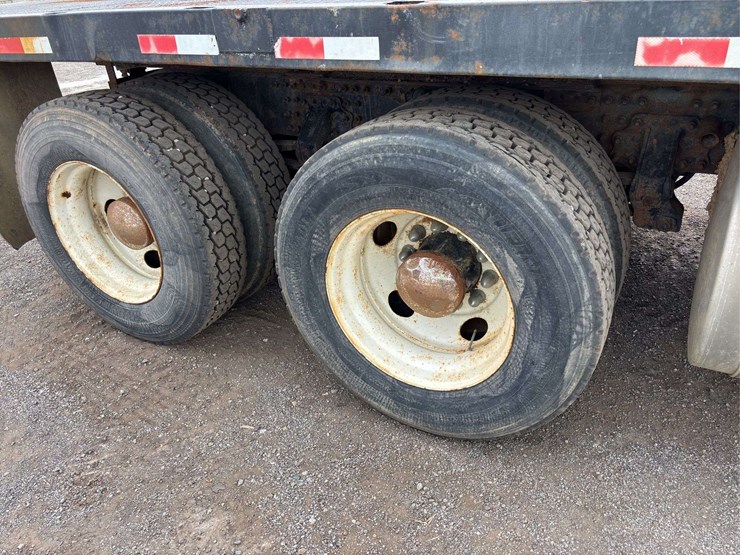 2009-mack-cxu-(pinnacle)-flatbed-truck-image-10