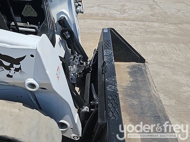 2015-bobcat-s510-image-10