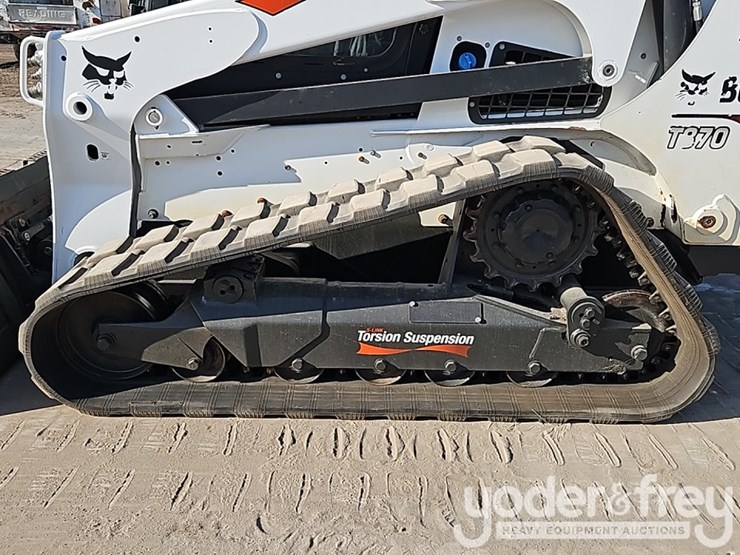 2022-bobcat-t870-image-17