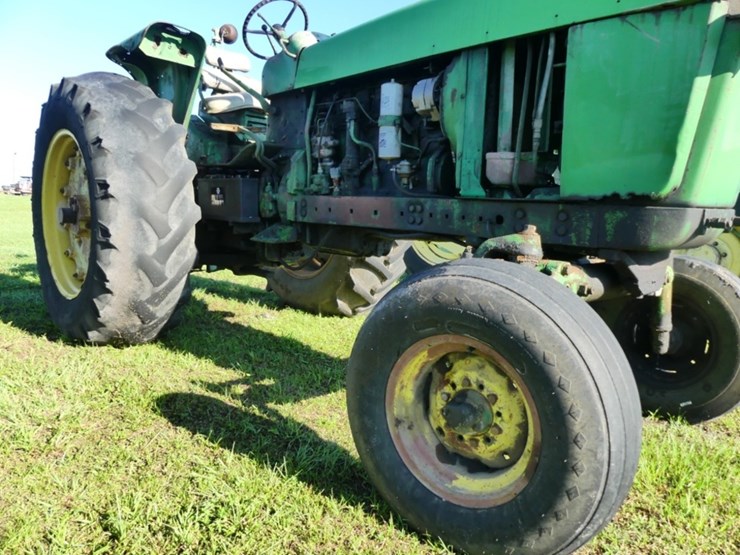 john-deere-4020-image-8