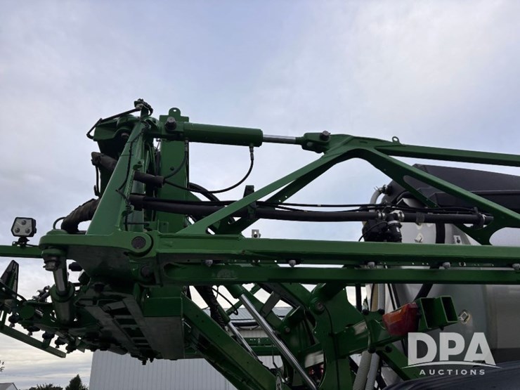 2023-john-deere-612r-image-104