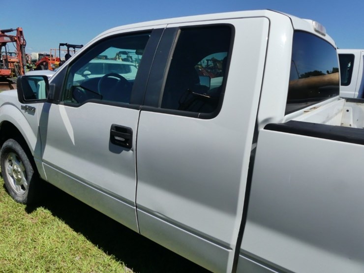 2010-ford-f150-xlt-image-8
