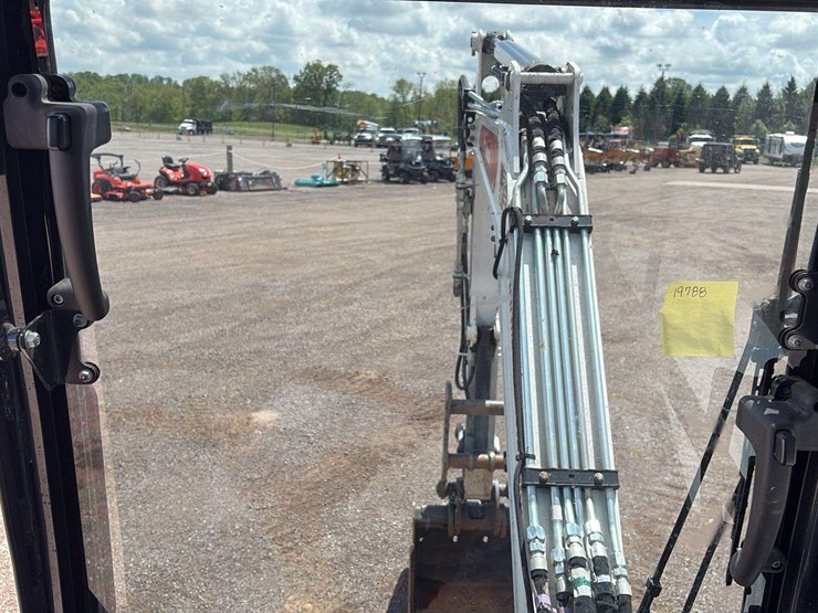 2023-bobcat-e35i-image-49