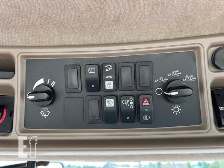 case-ih-steiger-450-quadtrac-image-55