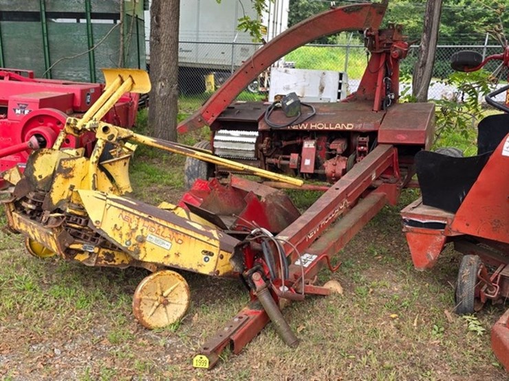 new-holland-790-image-2