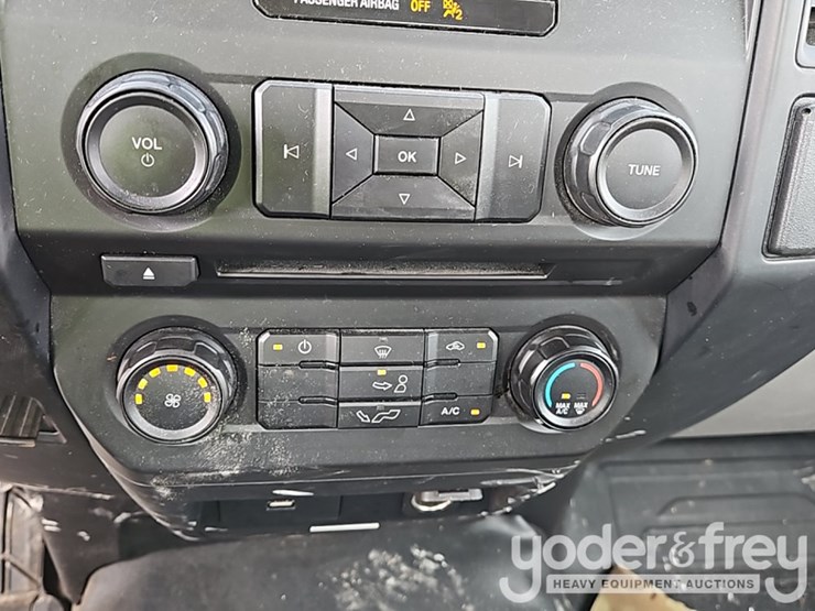 2018-ford-f150-image-27