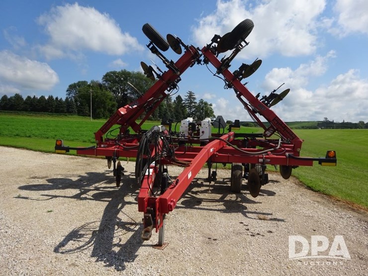 case-ih-5300-image-5