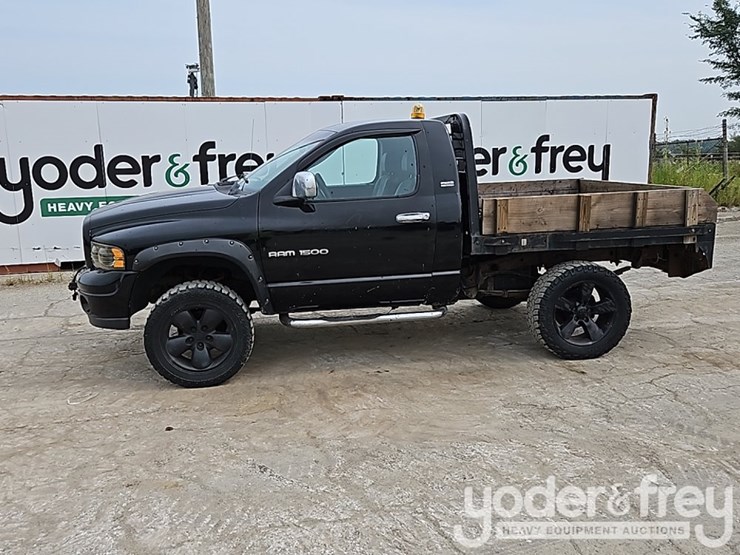 2002-dodge-1500-image-2