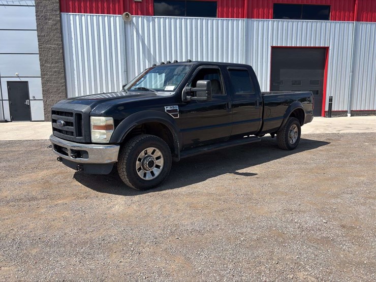 2008-ford-f350-image-1