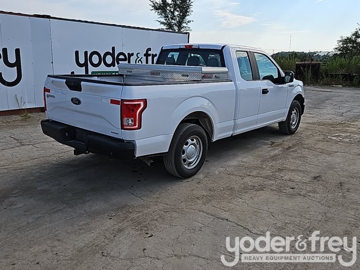 2016-ford-f150-image-4