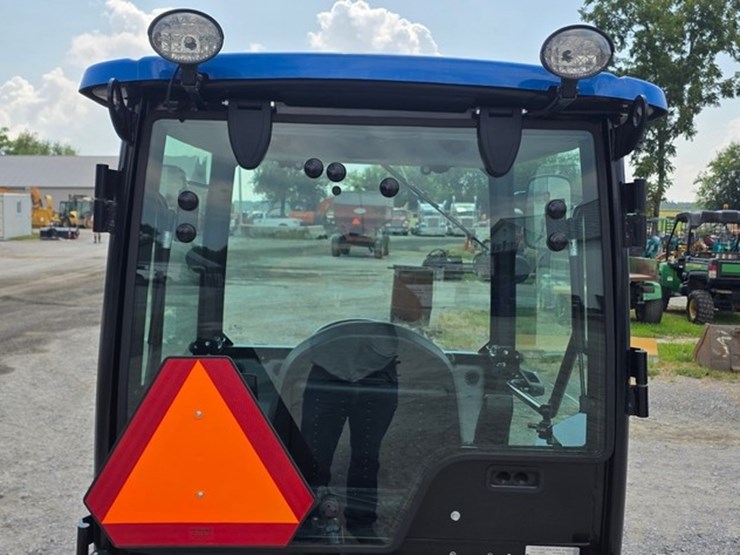 2021-new-holland-workmaster-25s-image-16