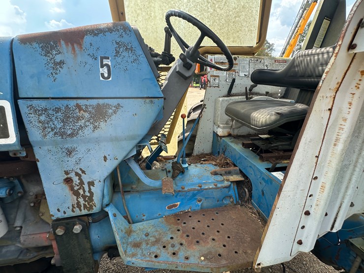 ford-6640-image-11
