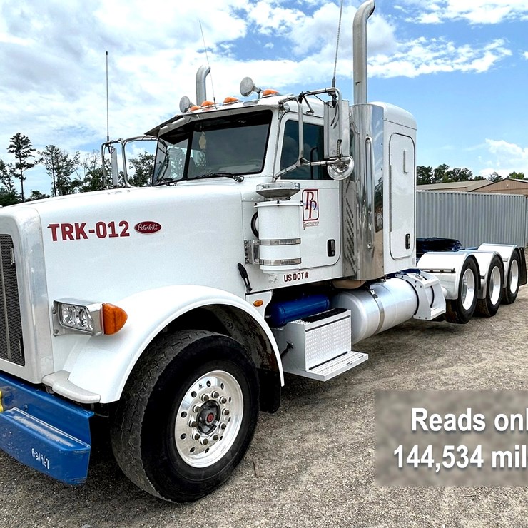 2013 PETERBILT 367