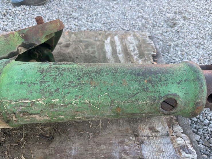 john-deere-model-b-image-15