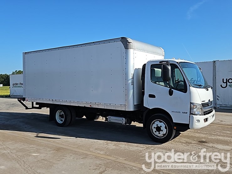 2019-hino-195-image-7