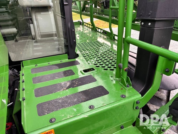 2023-john-deere-612r-image-112