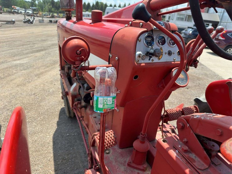 mccormick-farm-all-450-2wd-tractor-image-28