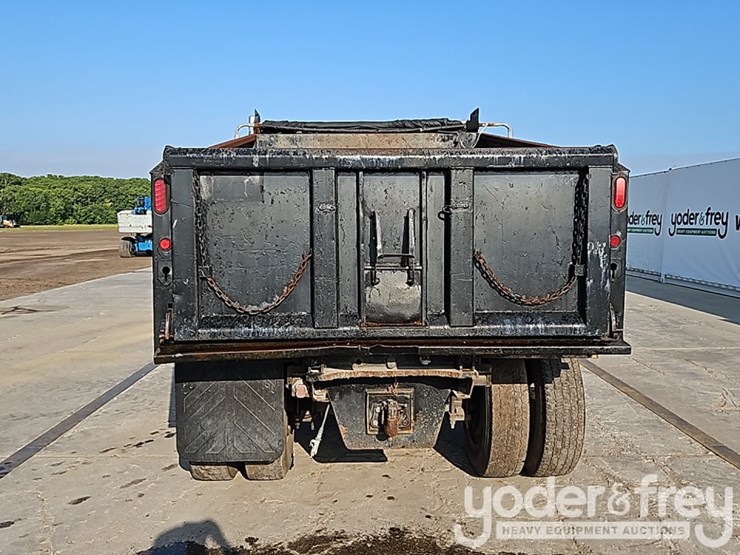 2006-international-durastar-4300-image-16