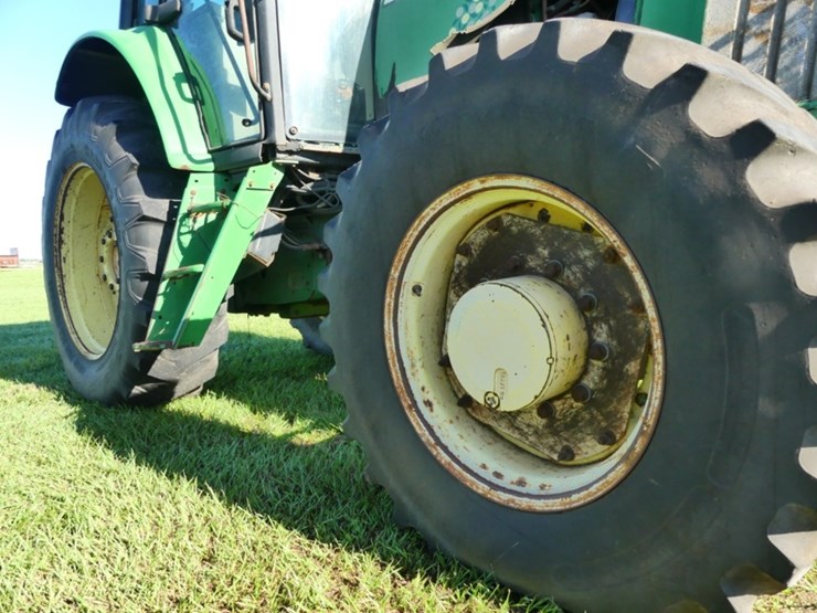 john-deere-7330-image-8