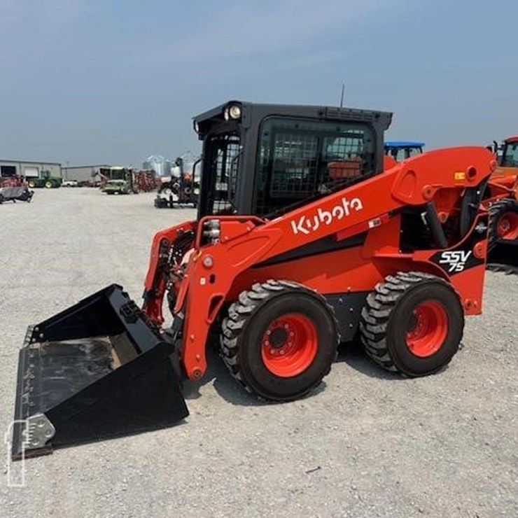 2023 KUBOTA SSV75