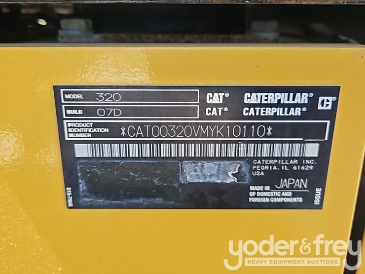 2022-caterpillar-320-image-46