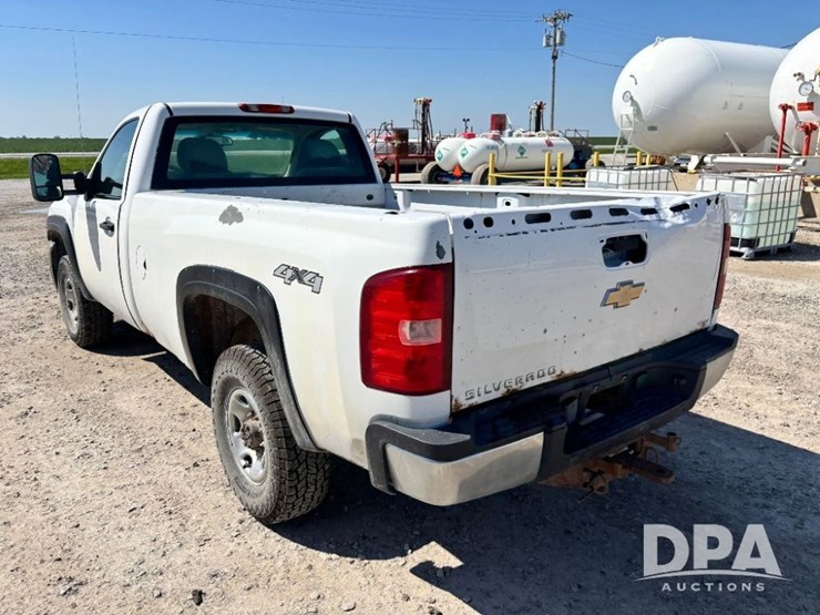 2008-chevrolet-2500-image-12
