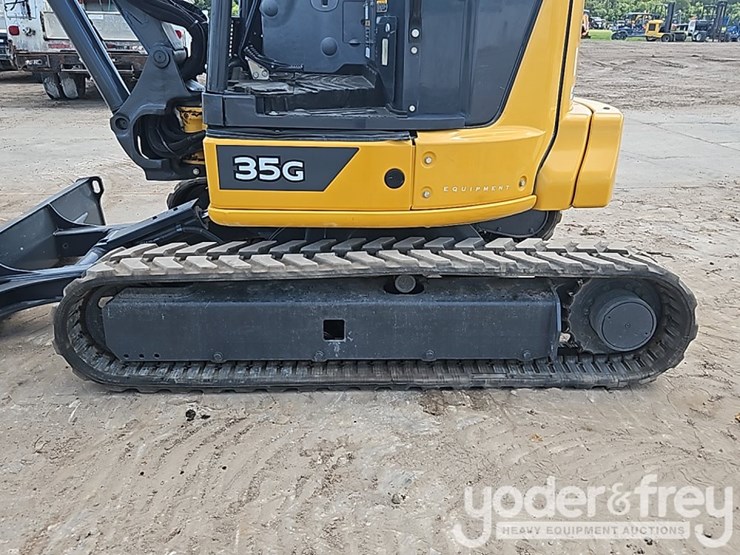 2023-deere-35g-image-22